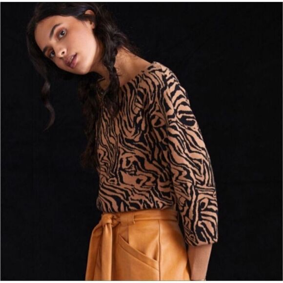 Maeve Sweaters - Anthropologie Maeve Boat Neck Sweater Tiger Stripe in Camel Tan & Black Sz M